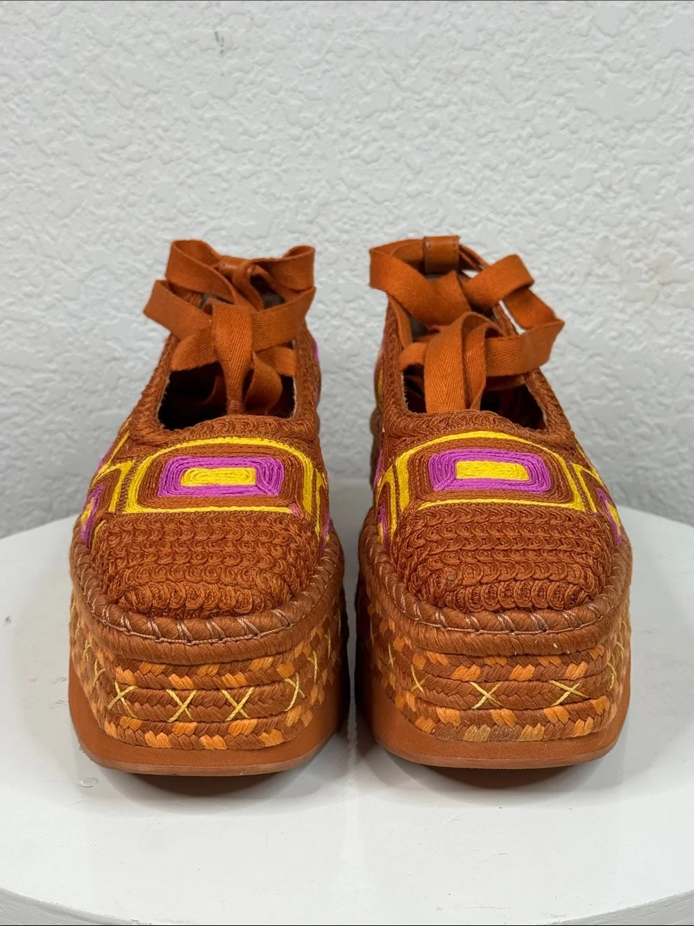 FARM RIO RUST ESPADRILLE FLATFORM EMBROIDERED LACE UP PLATFORM SHOES NWT SIZE 8
